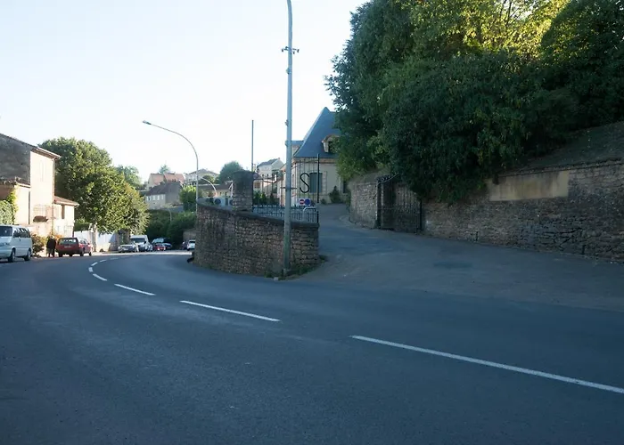 Sweet Home Balcon Terrasse Parking Prive Et Linge Compris